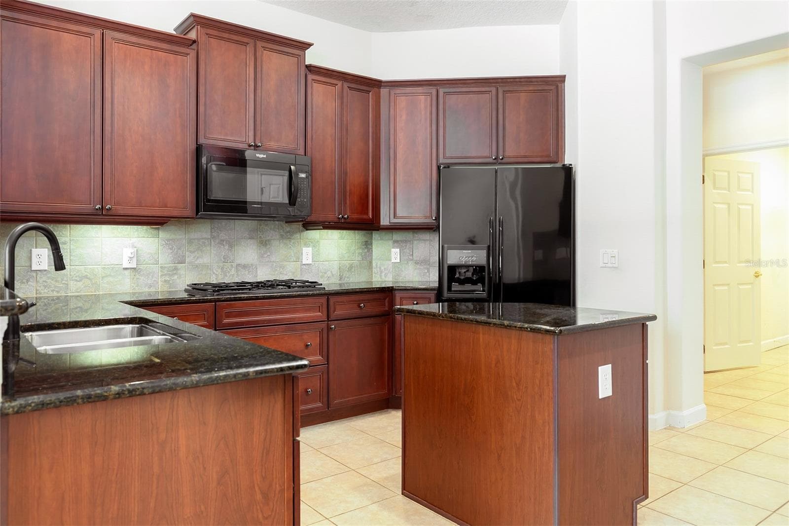 Kitchen - 11727 DELWICK DR, WINDERMERE