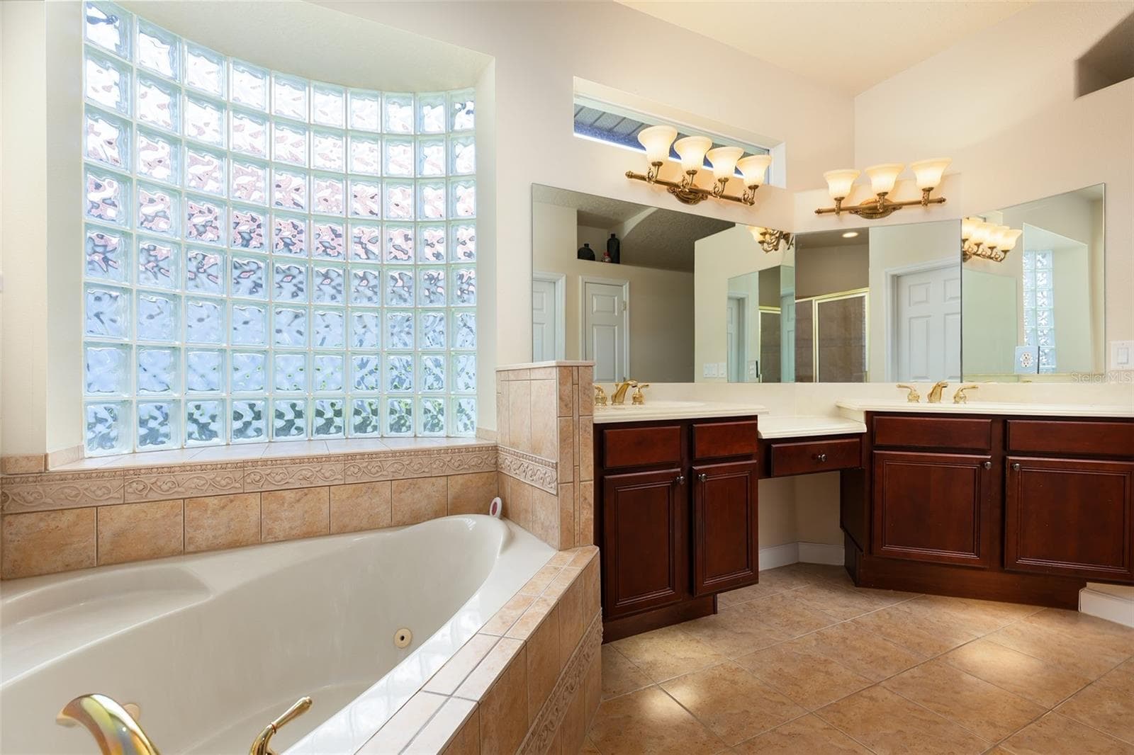 Master Bathroom - 11727 DELWICK DR, WINDERMERE
