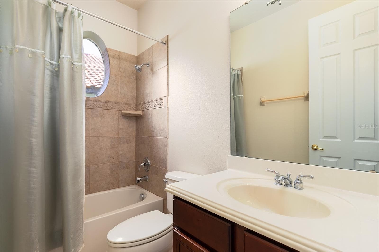 3rd Bathroom - 11727 DELWICK DR, WINDERMERE