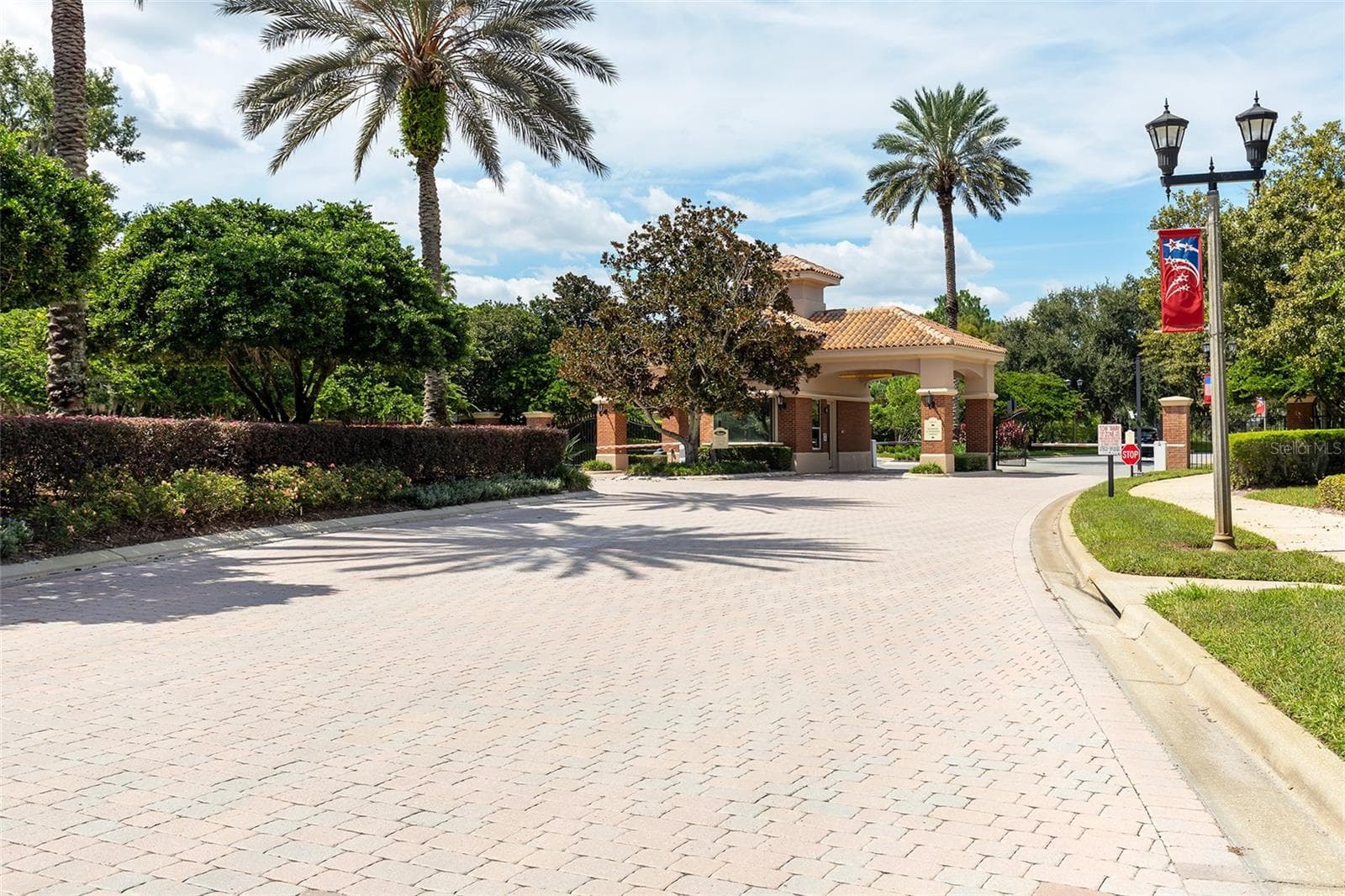 Community Guard Gated Entrance - 11727 DELWICK DR, WINDERMERE