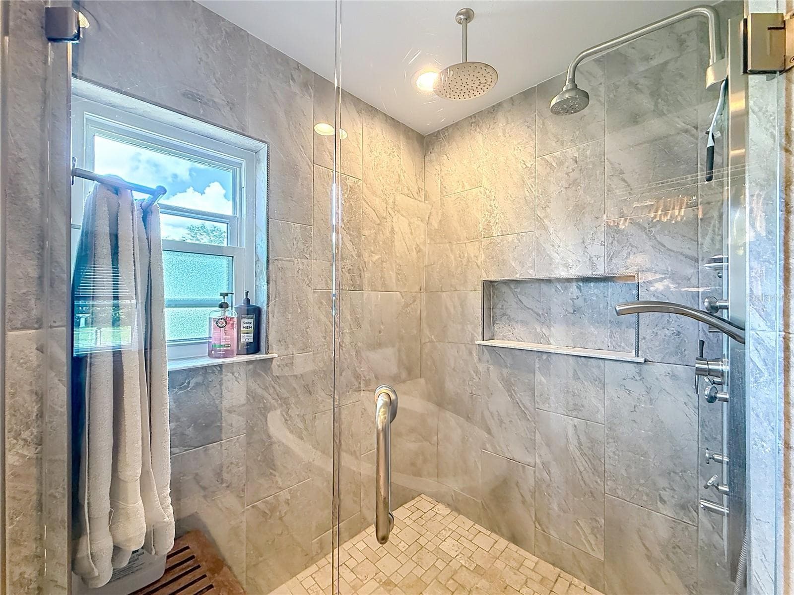 Single Family Residence at 14770 SW 30TH PL, OCALA, photo 11 of 56