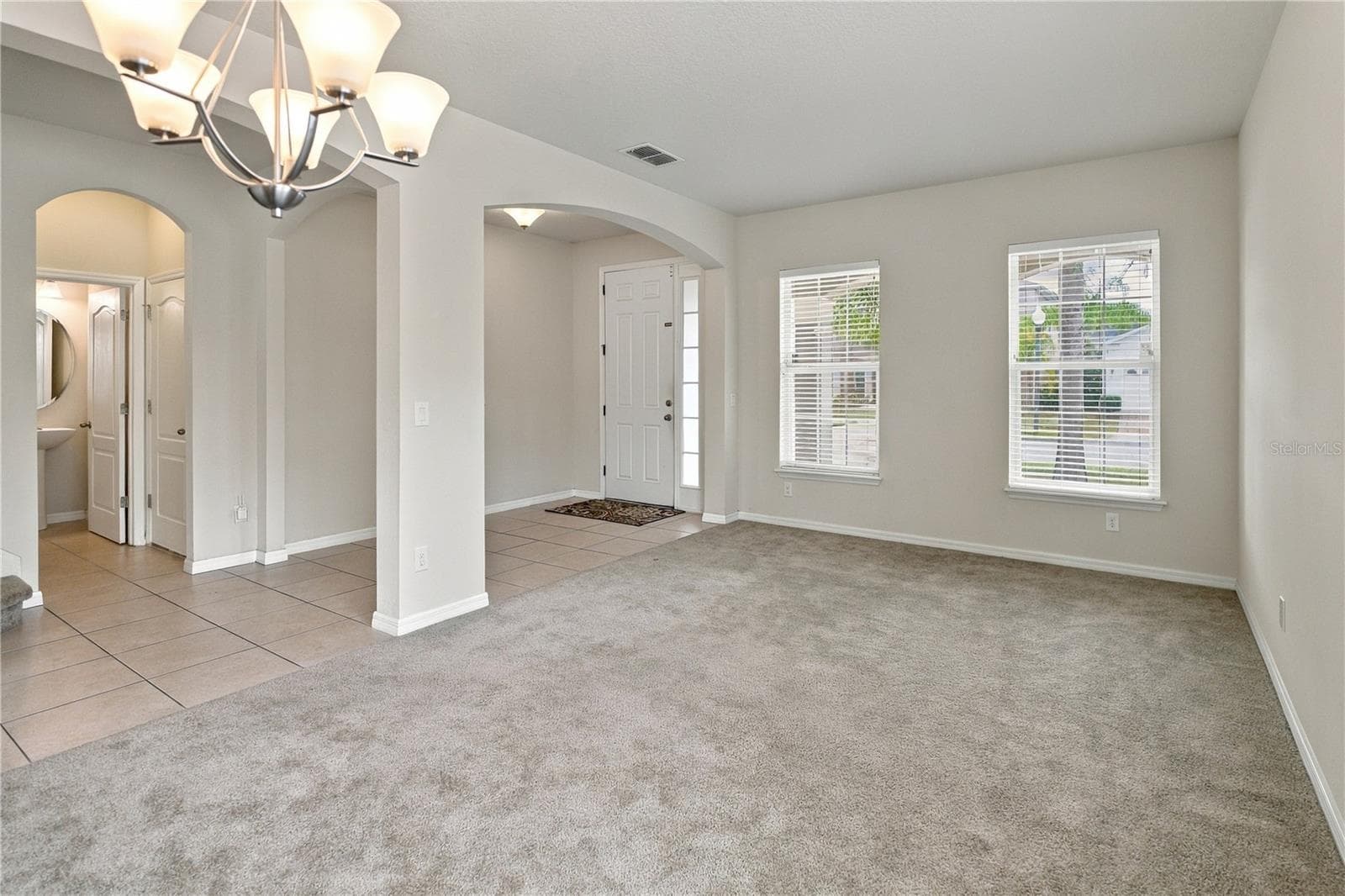 Single Family Residence at 6049 FENDER CT, ORLANDO, photo 8 of 55