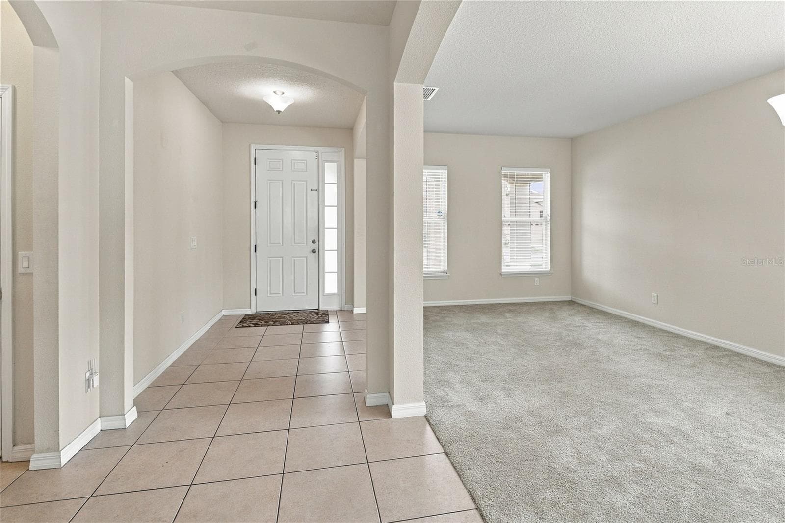 Single Family Residence at 6049 FENDER CT, ORLANDO, photo 10 of 55
