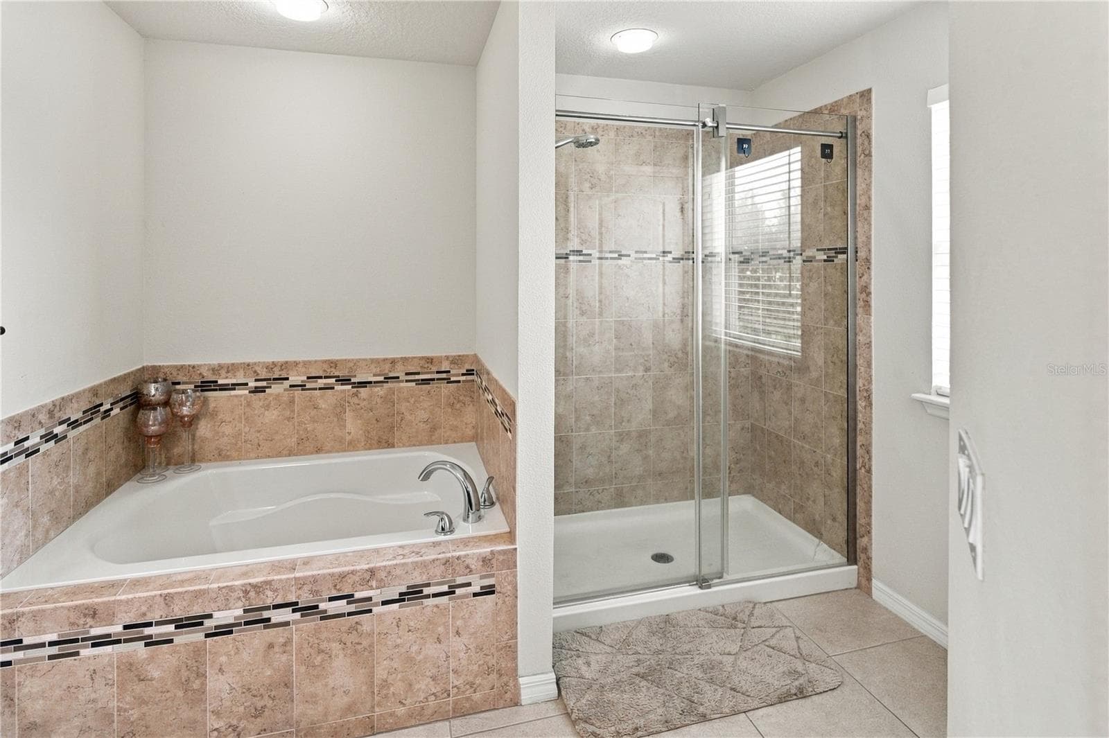 Single Family Residence at 6049 FENDER CT, ORLANDO, photo 33 of 55