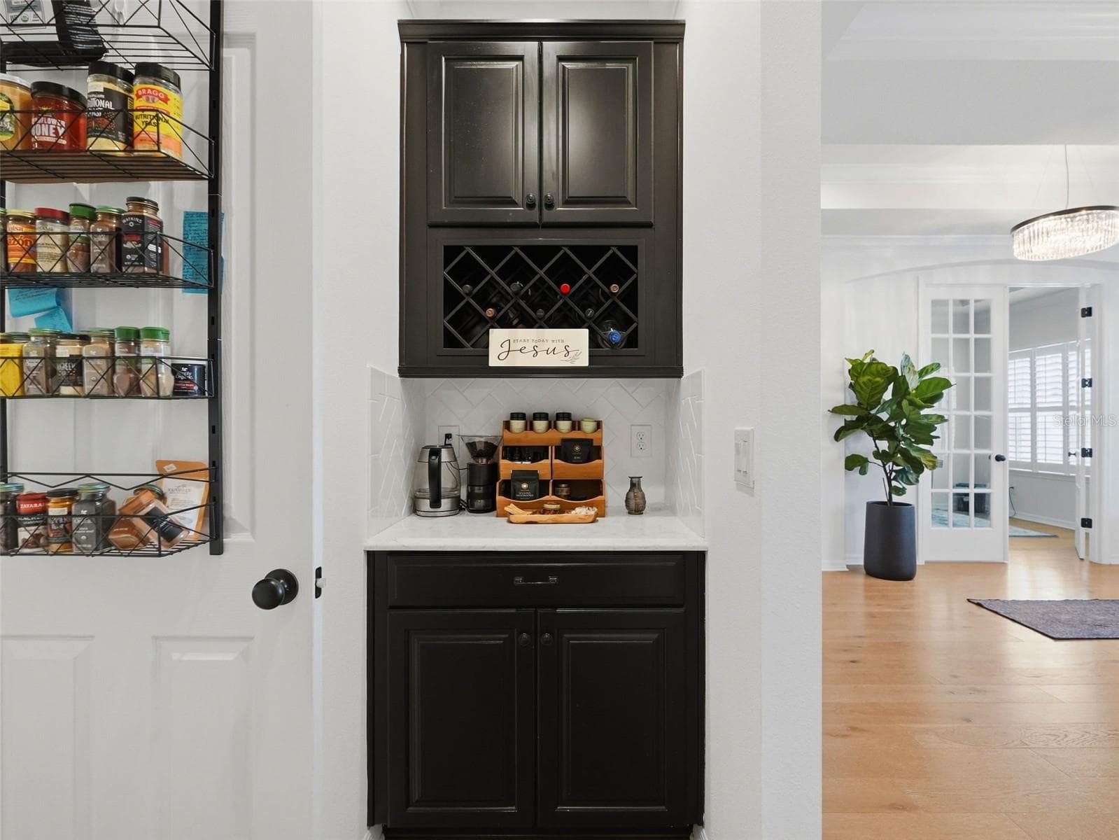 Single Family Residence at 33655 WILLOW POINT CT, WESLEY CHAPEL, photo 11 of 69
