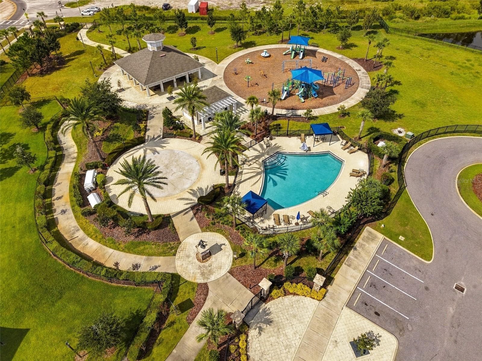 Single Family Residence at 33655 WILLOW POINT CT, WESLEY CHAPEL, photo 62 of 69