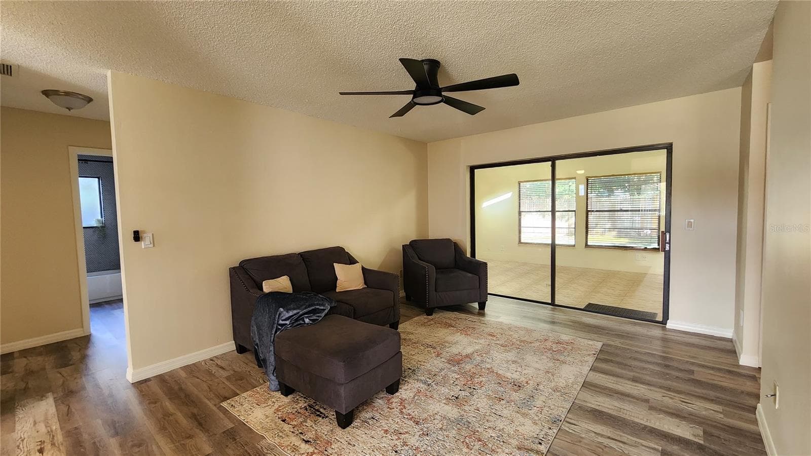 Single Family Residence at 261 DUBLIN DR, LAKE MARY, photo 8 of 13
