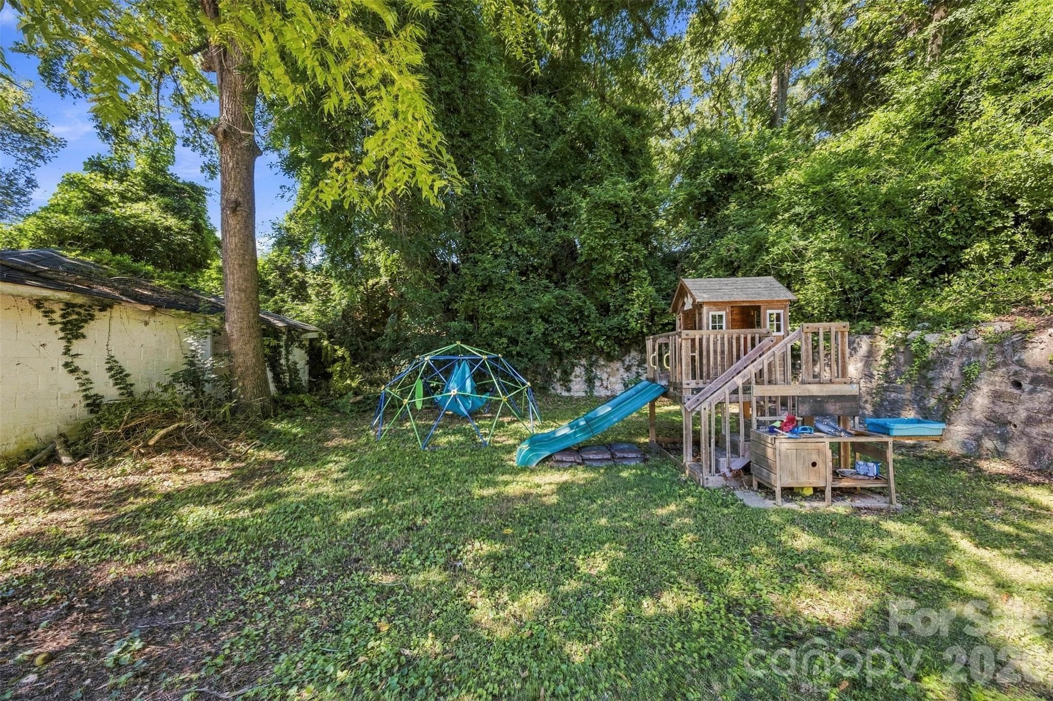 Single Family Residence at 407 S South Street, Gastonia, photo 41 of 42