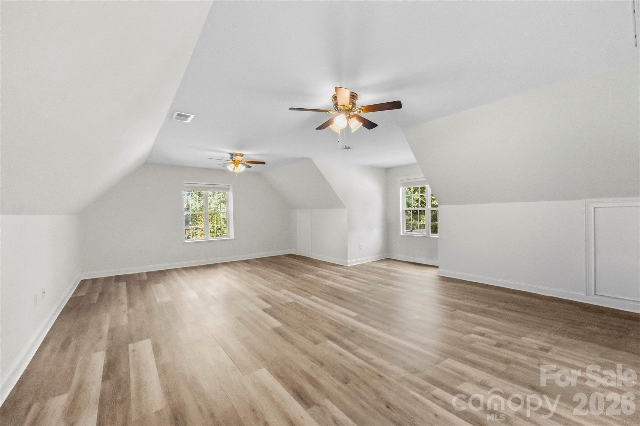 Bonus, craft, kids or movie room - 109 Fulton Farms Lane, Mooresville