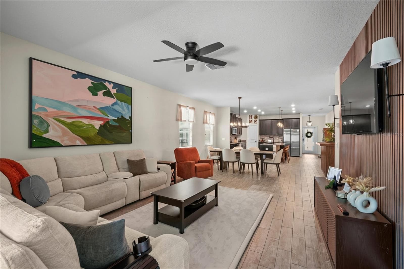 Virtually Enhanced - 11658 MYSTERY LN, ORLANDO