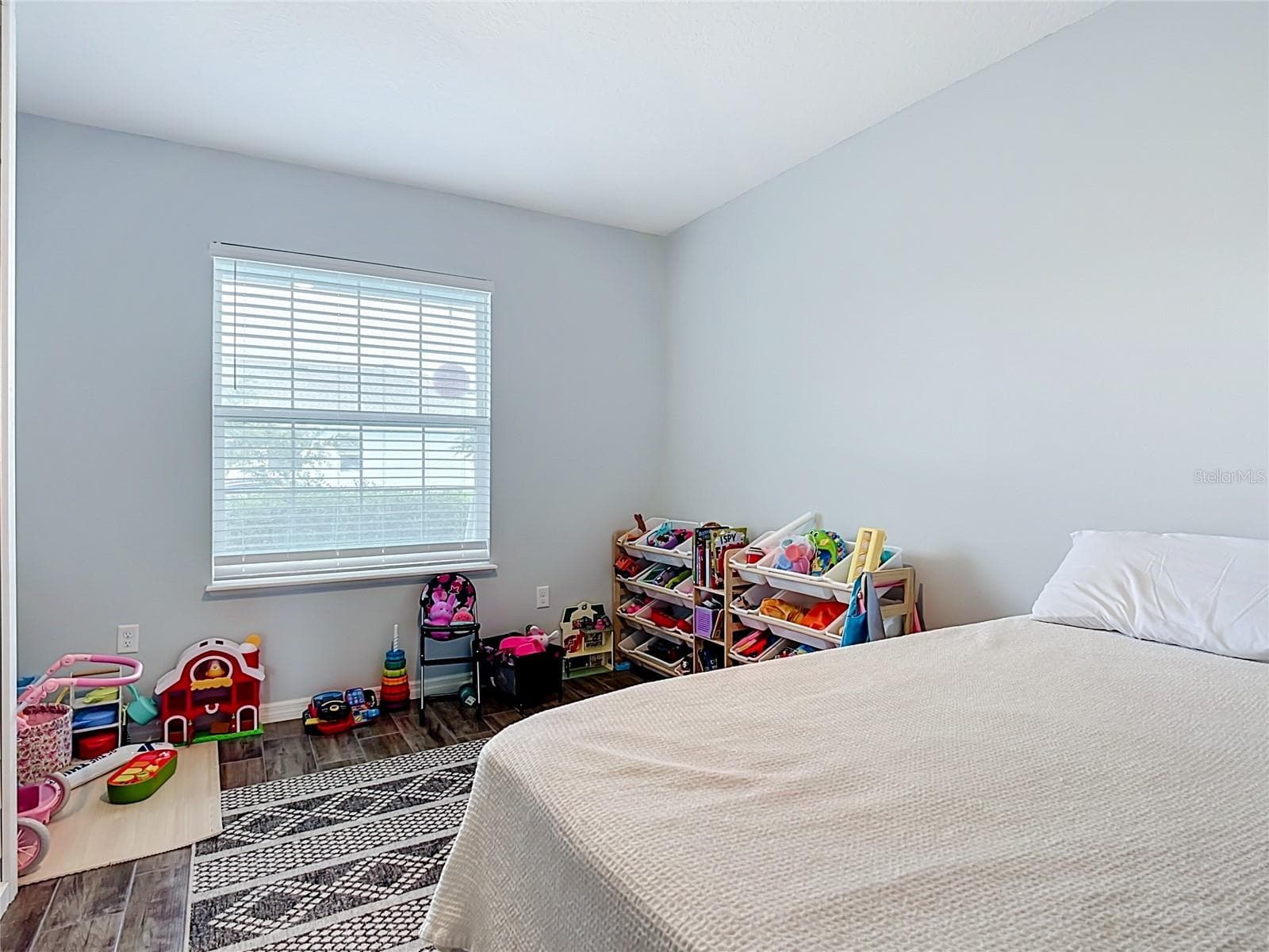 Single Family Residence at 847 FILLMORE CT, DAVENPORT, photo 17 of 20