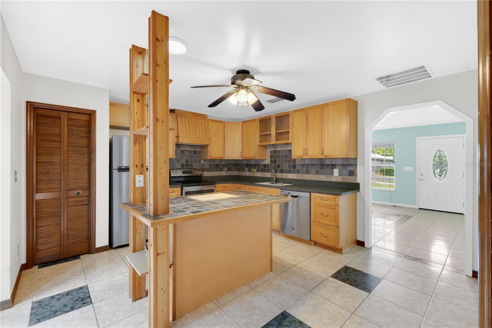 Kitchen - 1519 MICHIGAN AVE, ST CLOUD