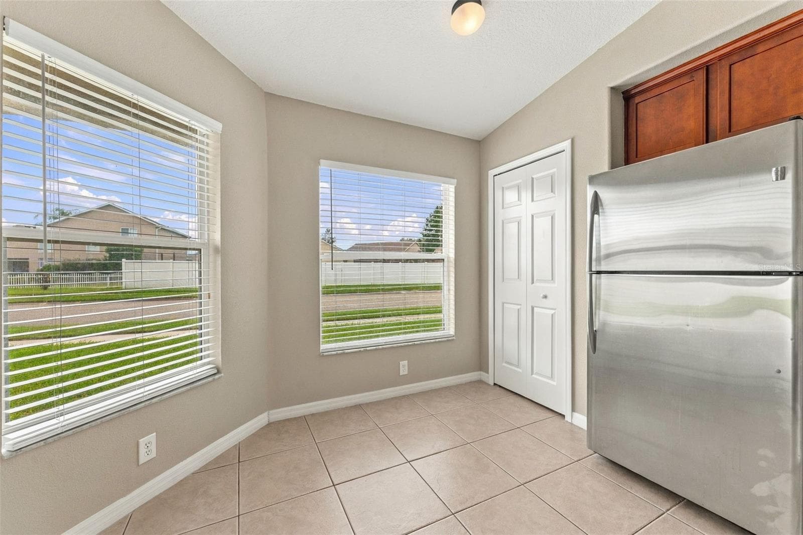 Eat in Kitchen - 3320 CARDINAL FEATHER DR, LAND O LAKES