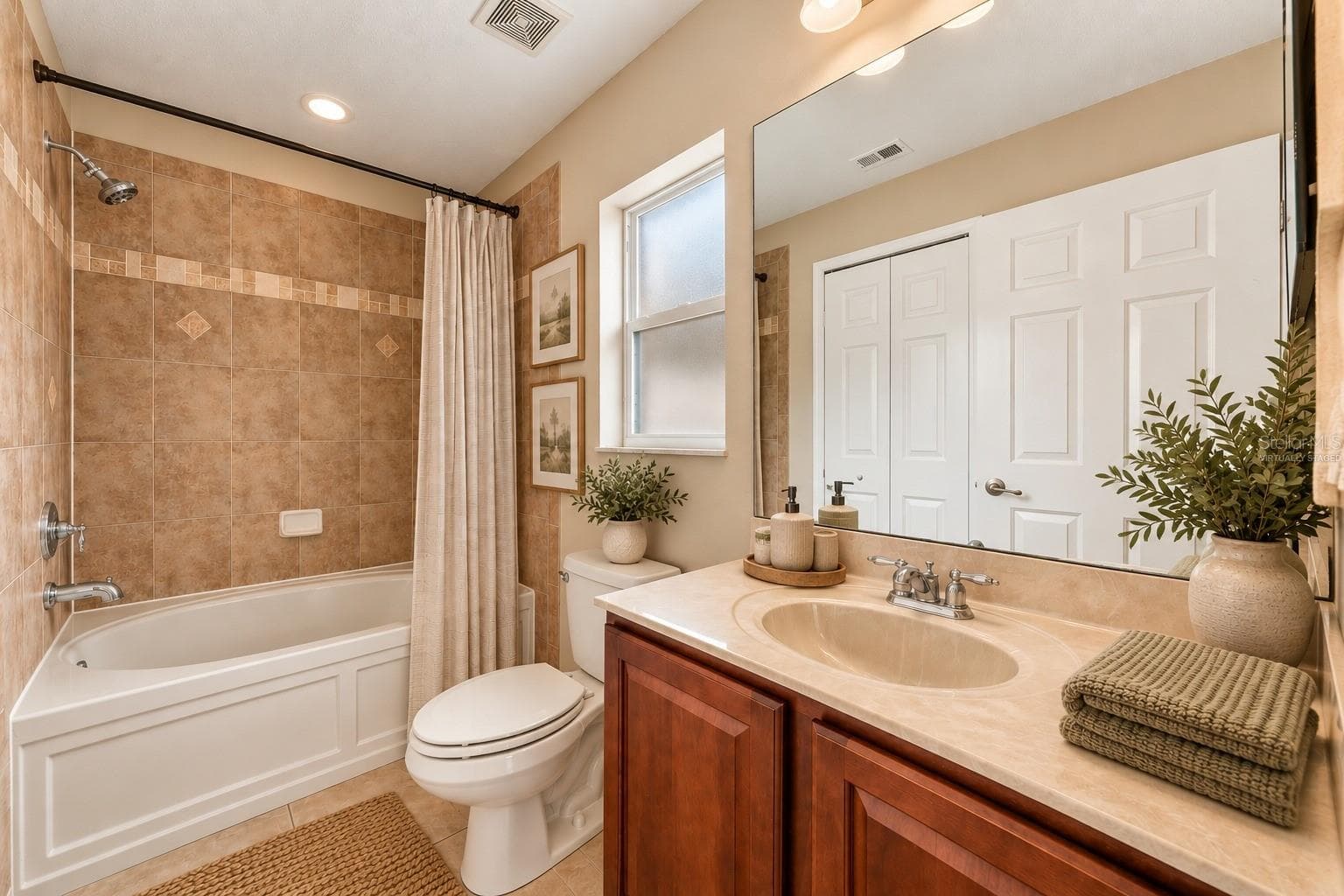 Virtually staged - 3320 CARDINAL FEATHER DR, LAND O LAKES