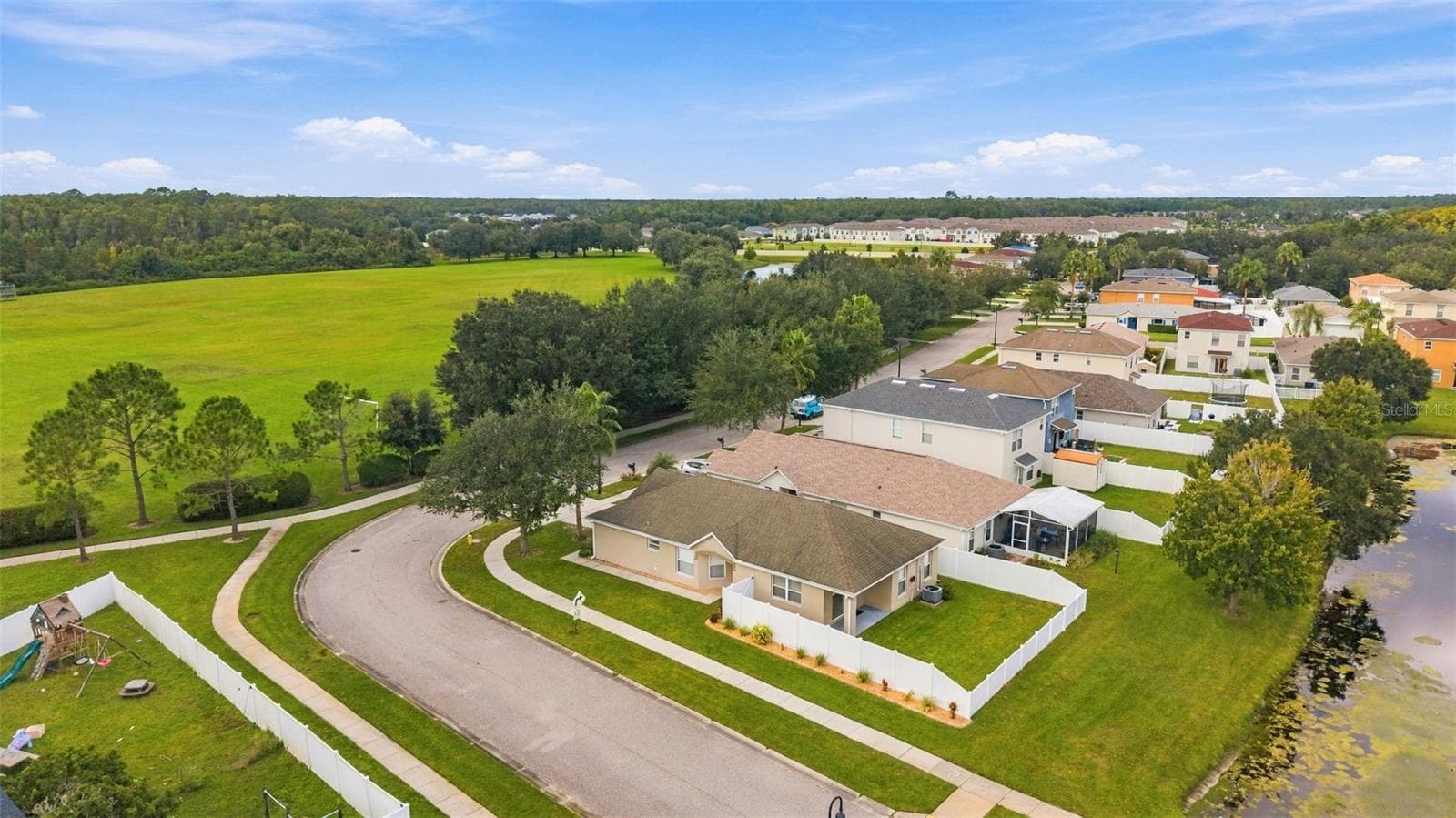 Single Family Residence at 3320 CARDINAL FEATHER DR, LAND O LAKES, photo 38 of 46