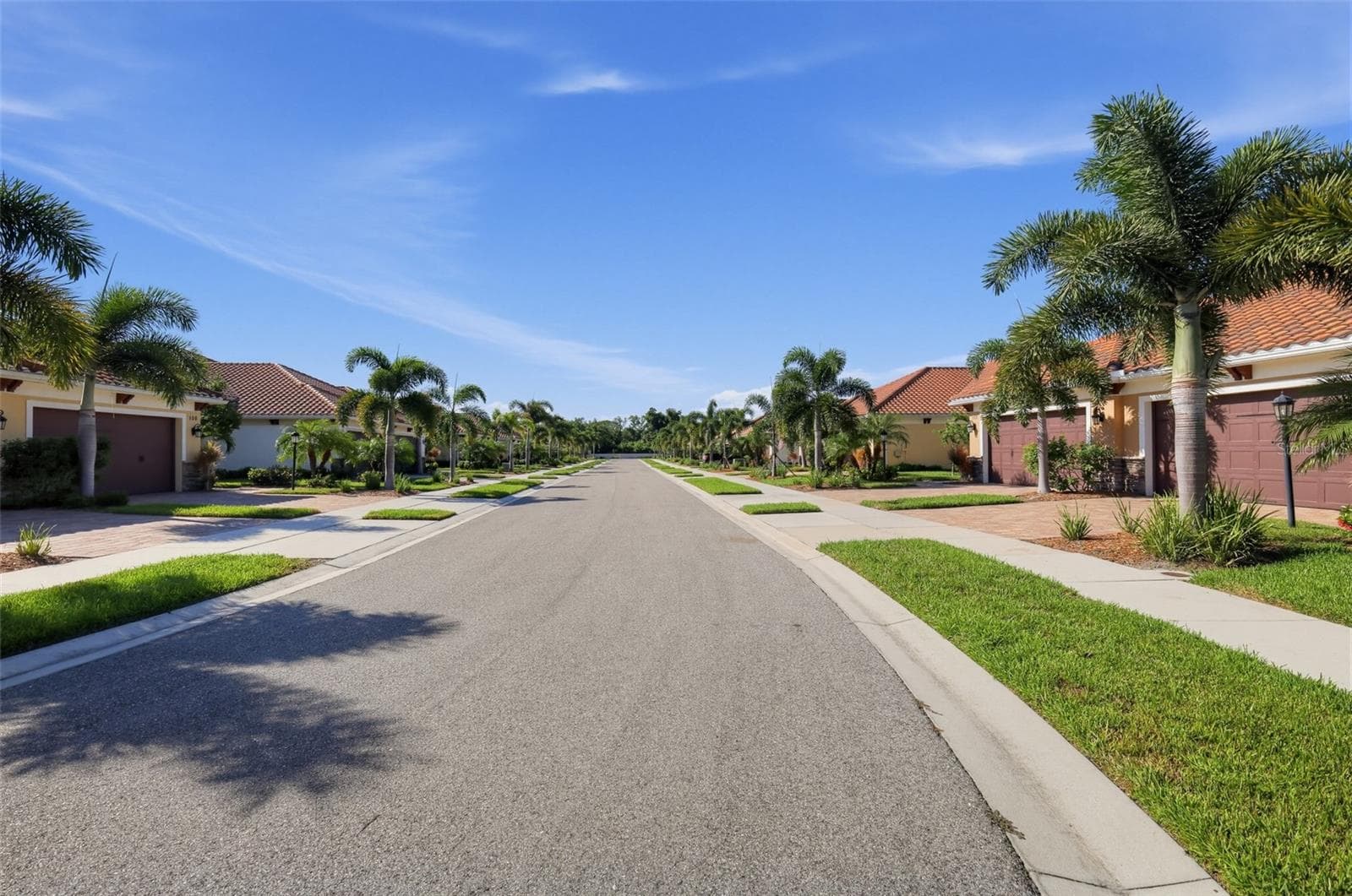 Villa at 125 COLEBROOK CT, VENICE, photo 4 of 33