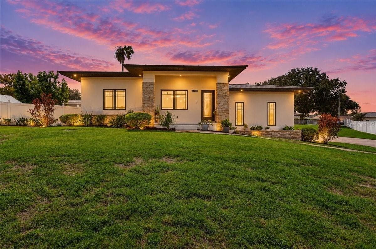 3239 SUMMERLAND HILLS CT