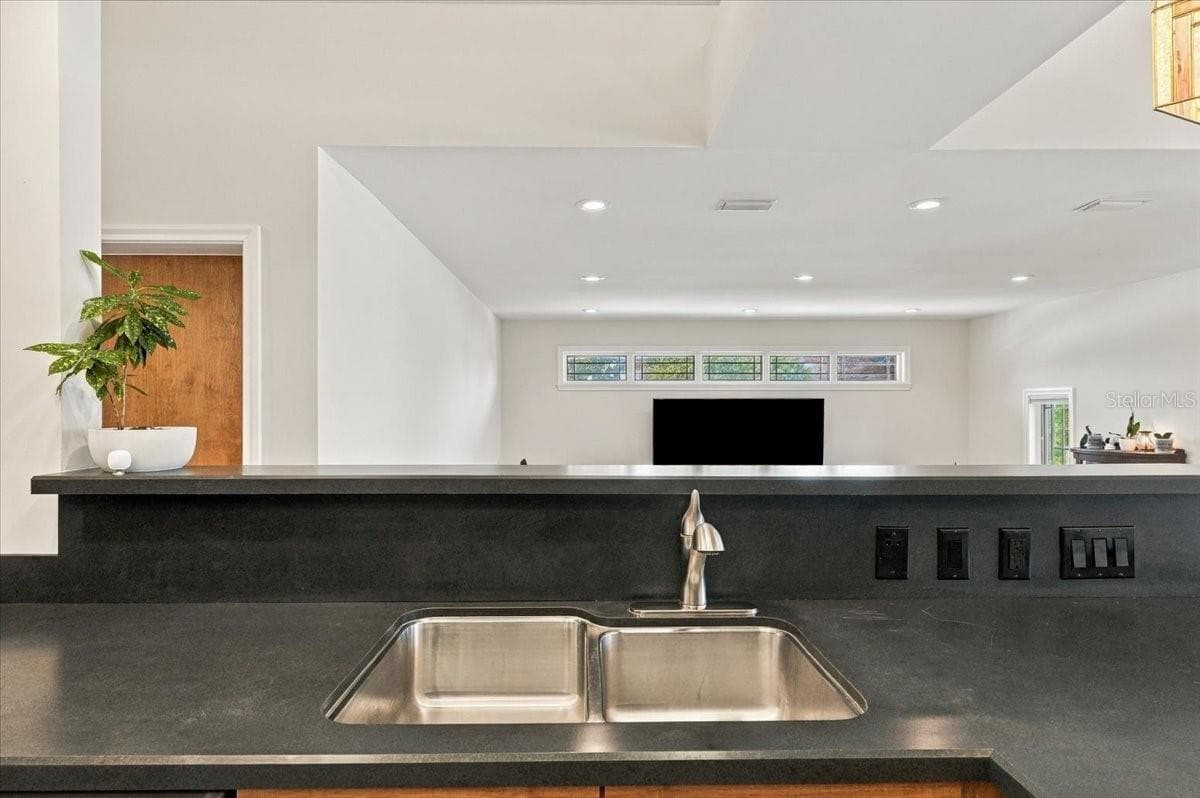 Single Family Residence at 3239 SUMMERLAND HILLS CT, LAKELAND, photo 22 of 76