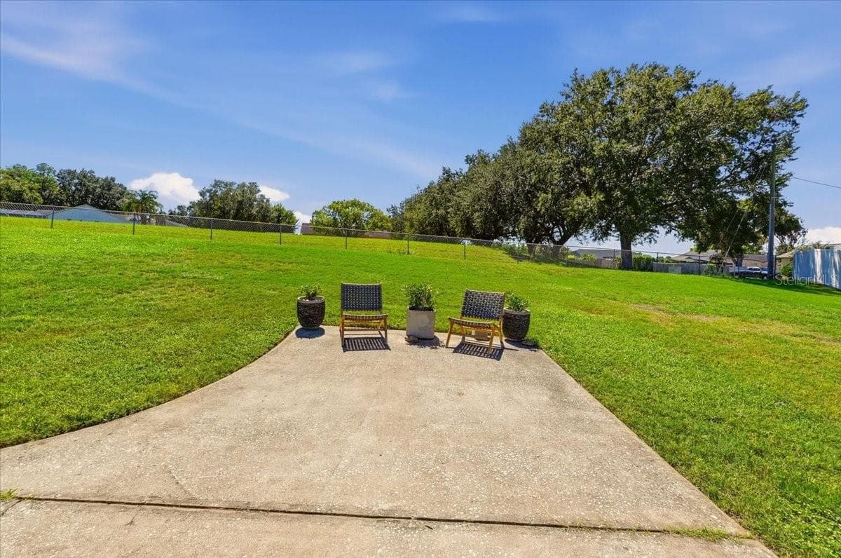 Single Family Residence at 3239 SUMMERLAND HILLS CT, LAKELAND, photo 73 of 76