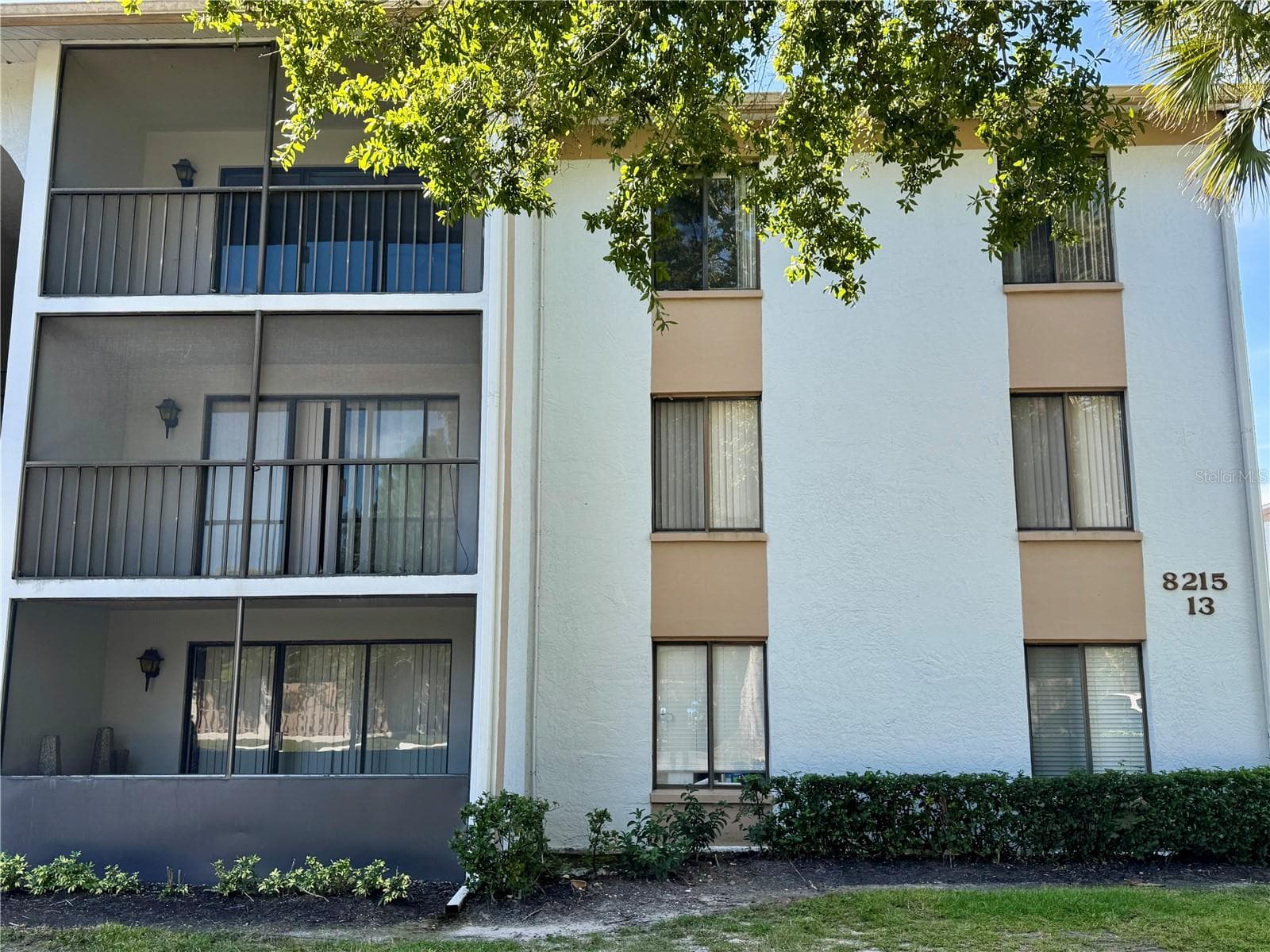 Condominium at 8215 SUN SPRING CIR #43, ORLANDO, photo 2 of 47