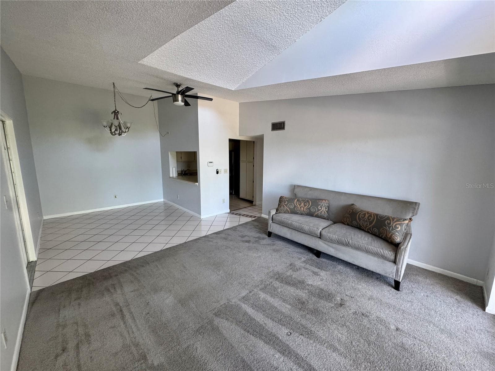Condominium at 8215 SUN SPRING CIR #43, ORLANDO, photo 6 of 47