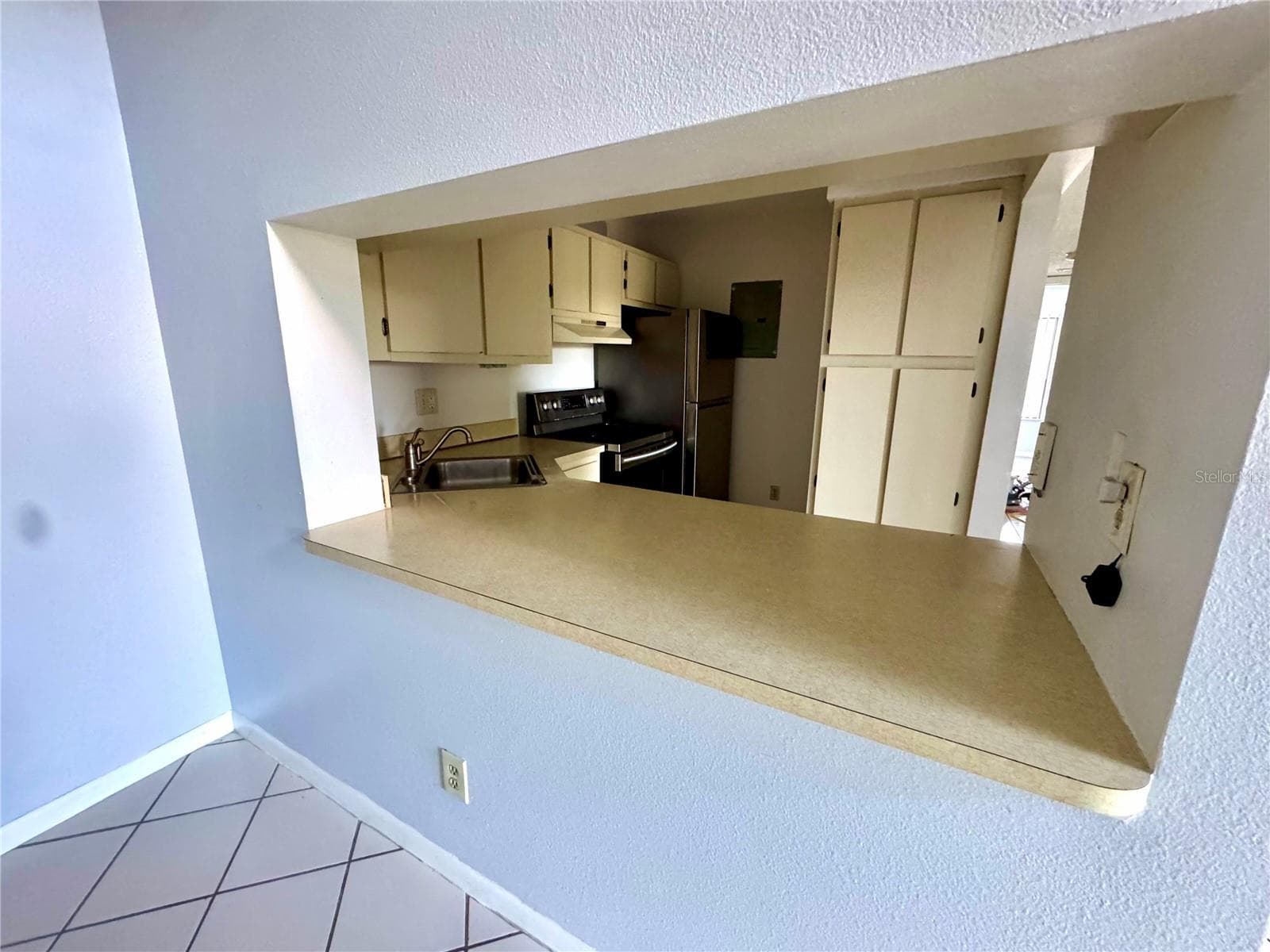 Condominium at 8215 SUN SPRING CIR #43, ORLANDO, photo 19 of 47