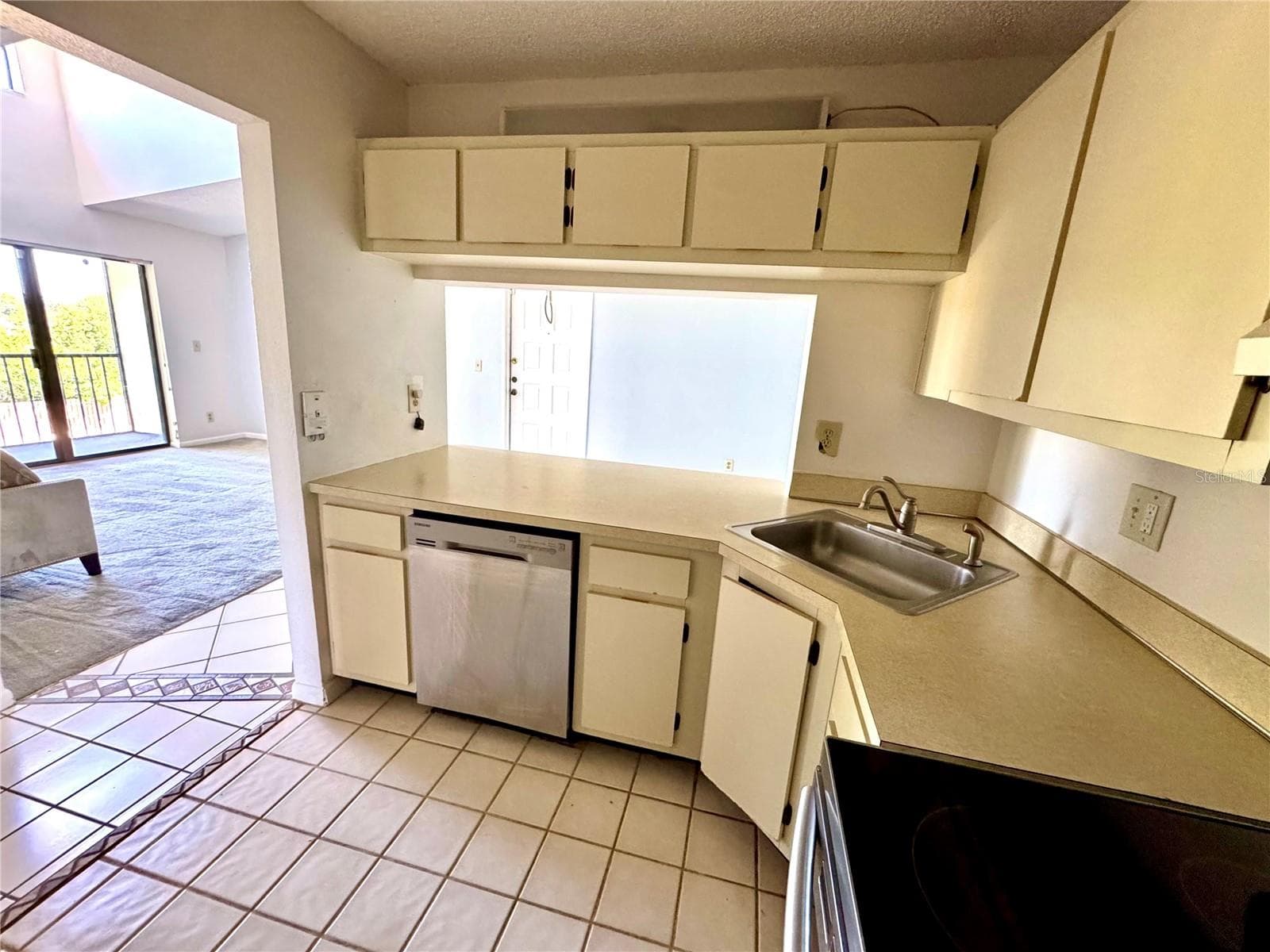 Condominium at 8215 SUN SPRING CIR #43, ORLANDO, photo 23 of 47