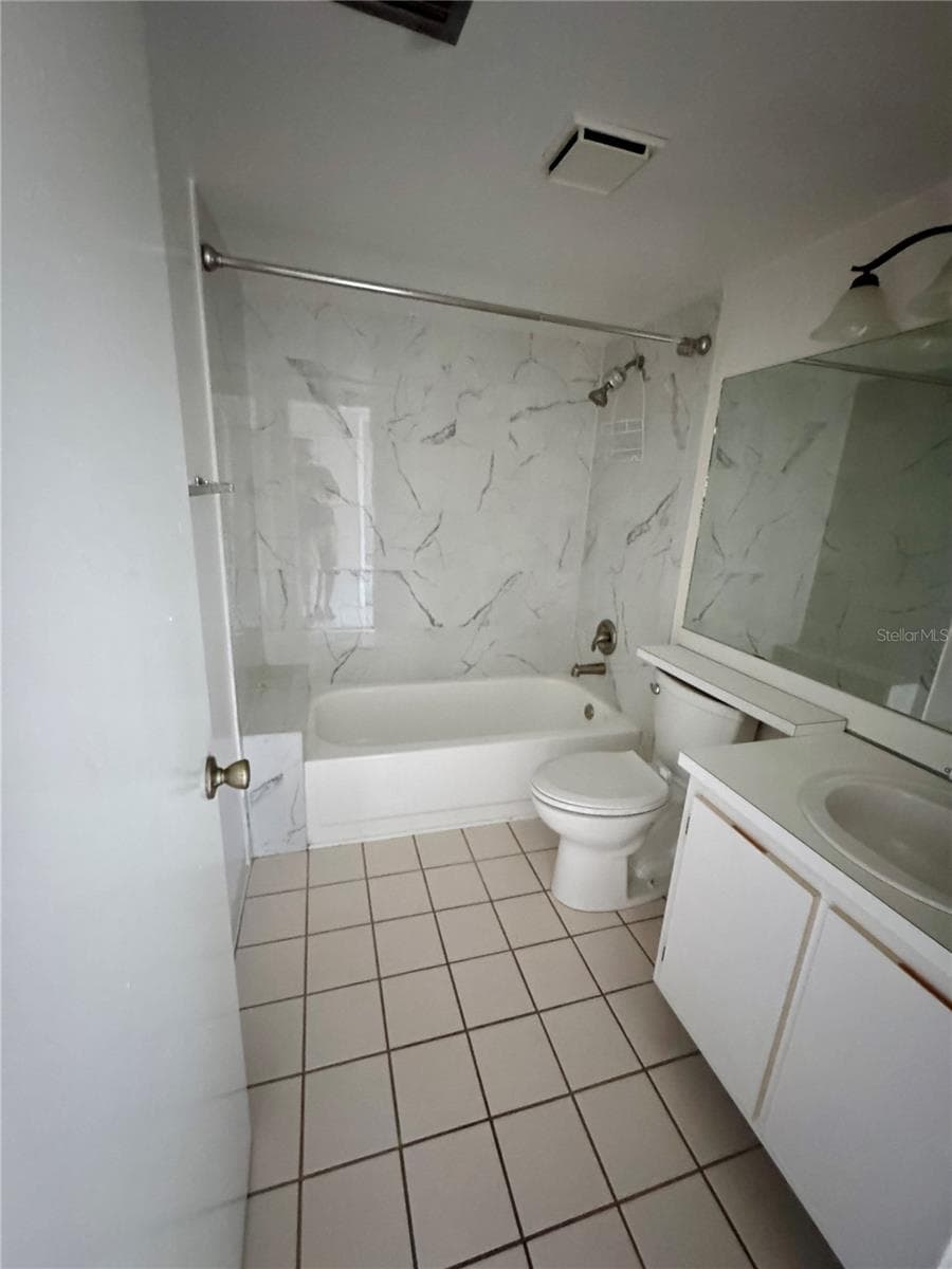 Condominium at 8215 SUN SPRING CIR #43, ORLANDO, photo 29 of 47