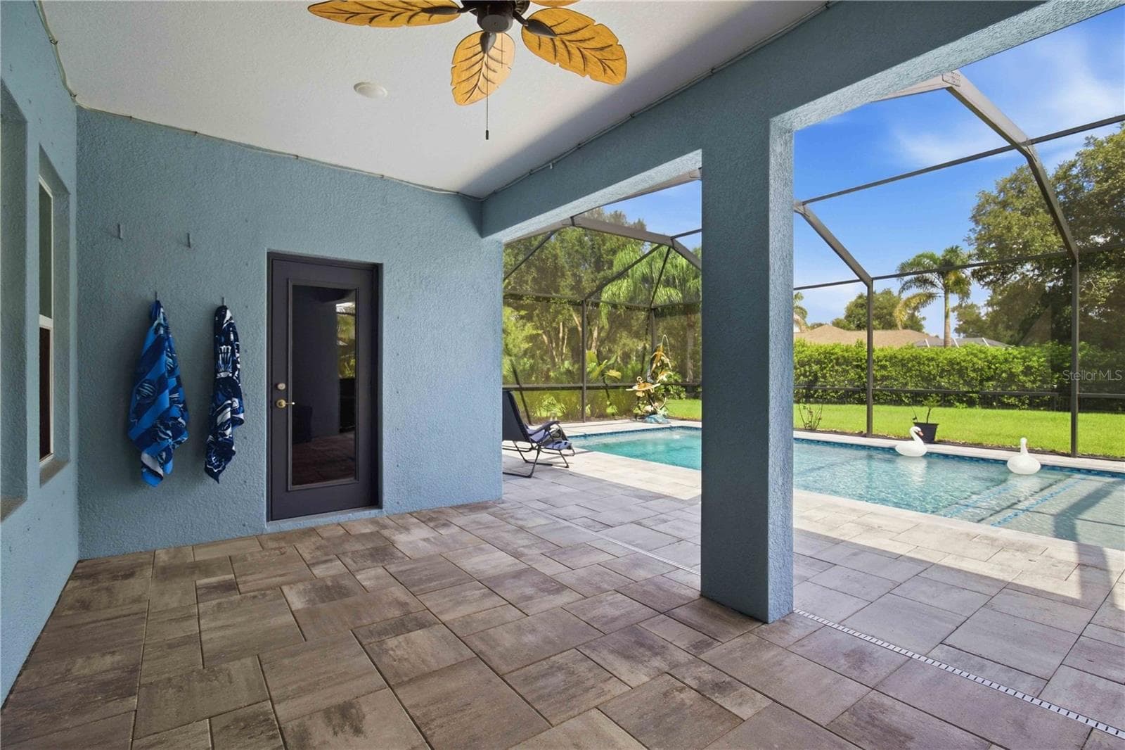 Covered lanai overlooking the pool - 15502 31ST ST E, PARRISH