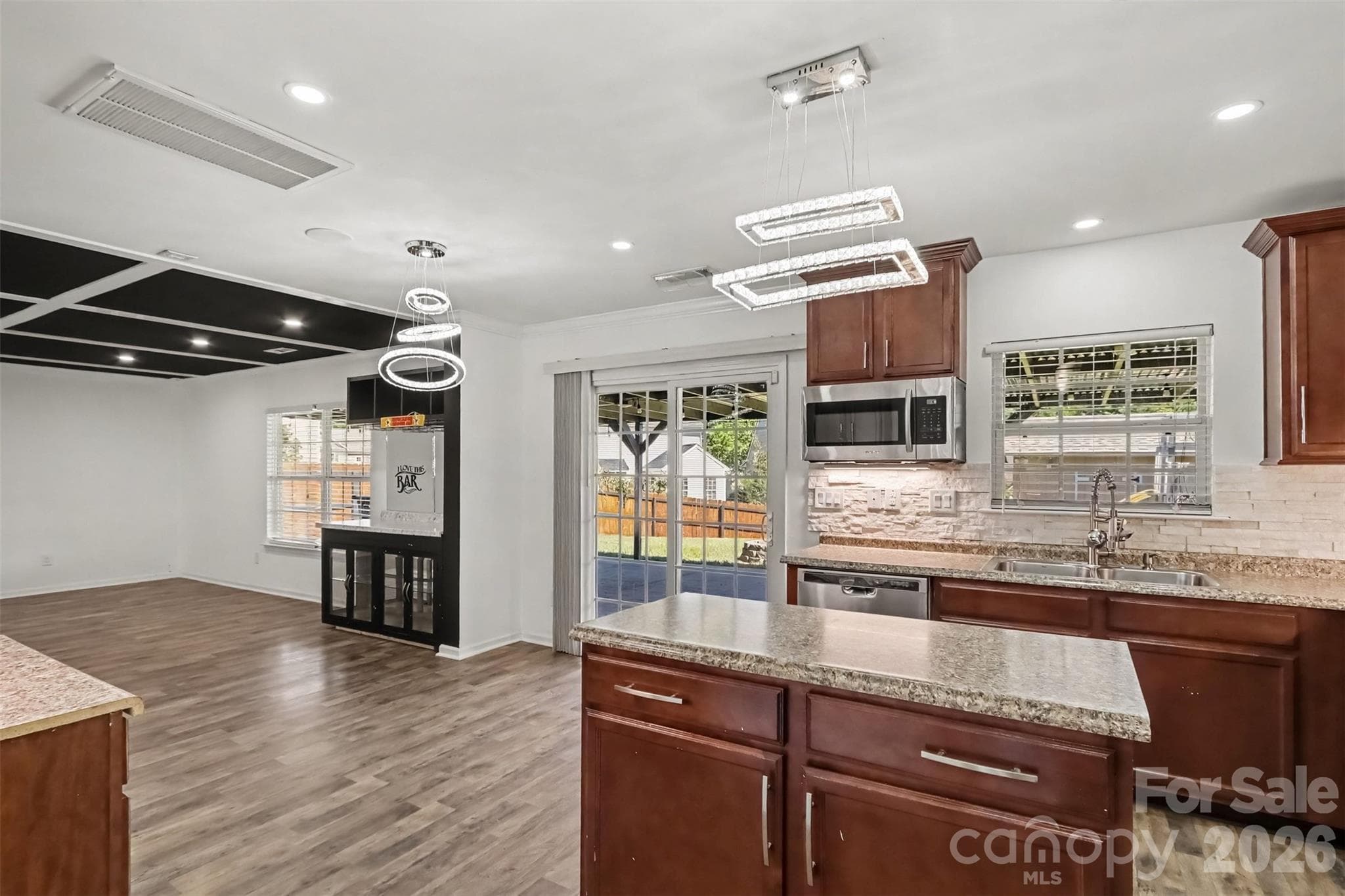 Single Family Residence at 8824 Merrie Rose Avenue, Charlotte, photo 7 of 21