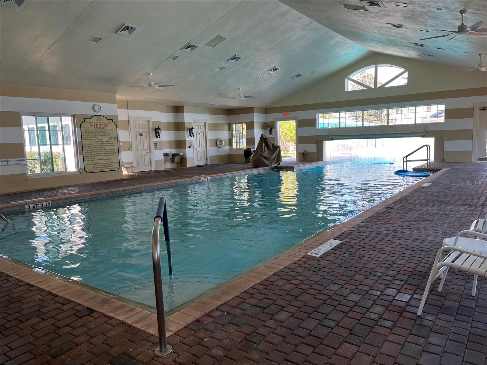 Indoor pool - 1176 MESA VERDE CT, CLERMONT