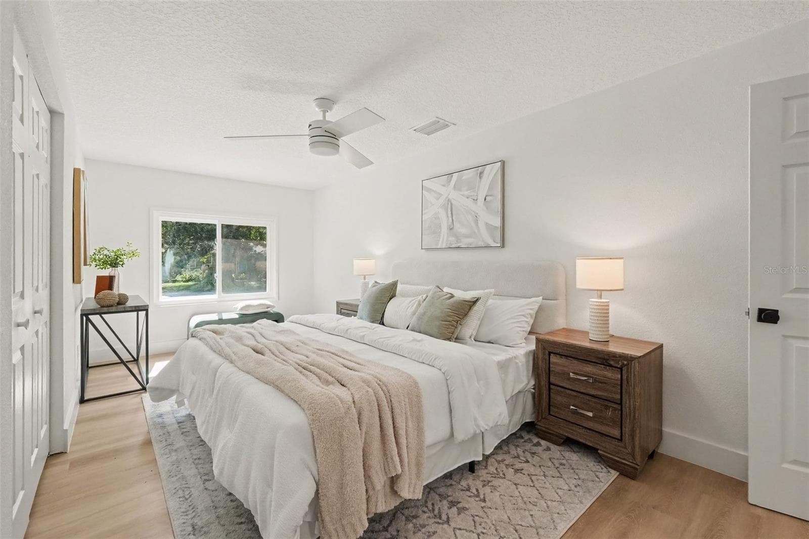 Single Family Residence at 4639 MARTINGALE RD, JACKSONVILLE, photo 10 of 24