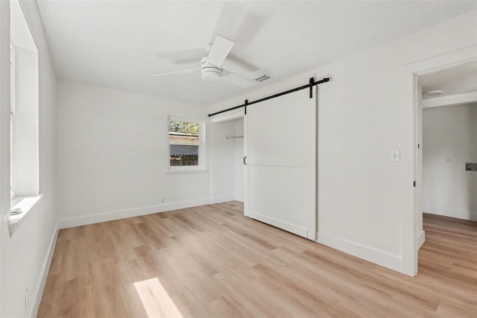 Single Family Residence at 4639 MARTINGALE RD, JACKSONVILLE, photo 15 of 24