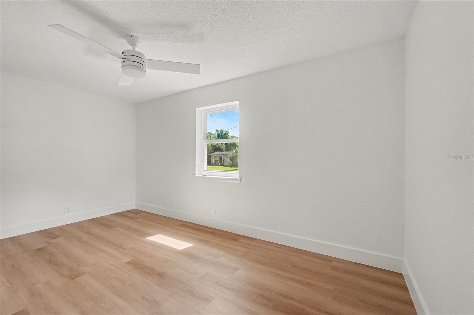 Single Family Residence at 4639 MARTINGALE RD, JACKSONVILLE, photo 17 of 24