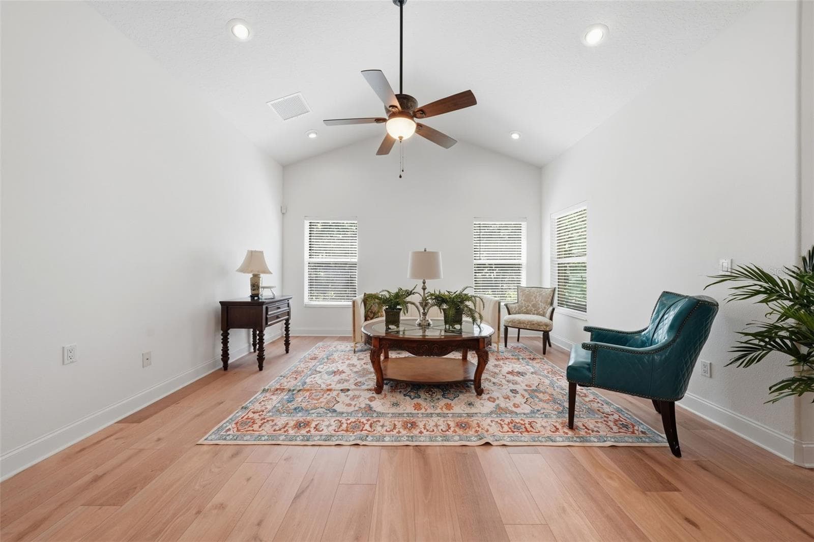 Single Family Residence at 6967 BRESCIA WAY, ORLANDO, photo 7 of 33