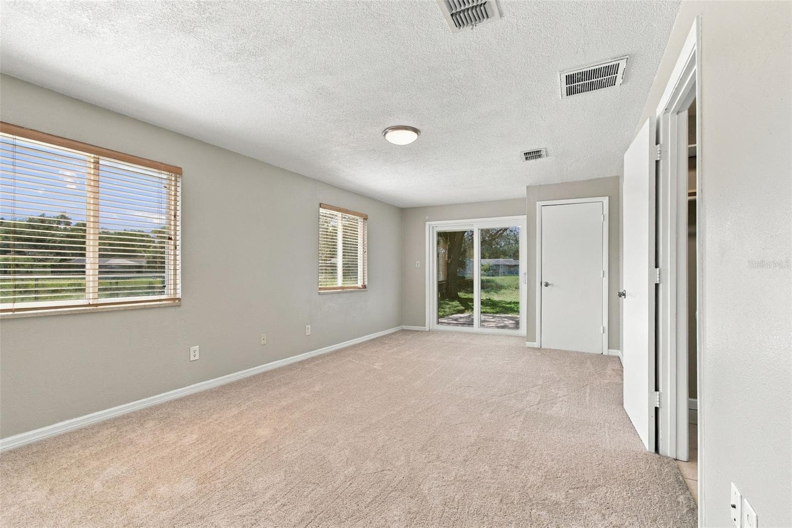 Single Family Residence at 373 FOXCROFT DR E, PALM HARBOR, photo 30 of 63