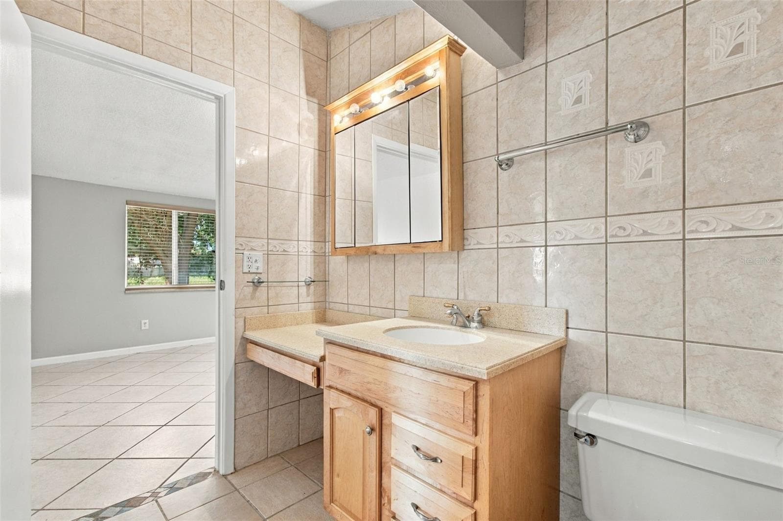 Single Family Residence at 373 FOXCROFT DR E, PALM HARBOR, photo 37 of 63