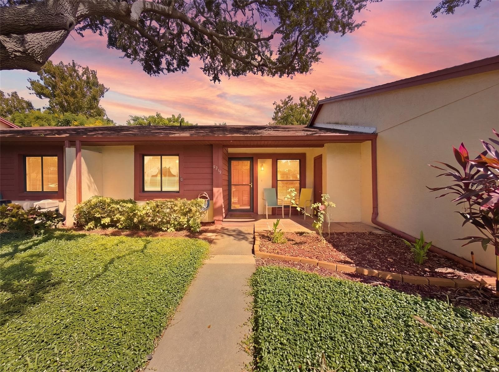 7319 GREYSTONE DR