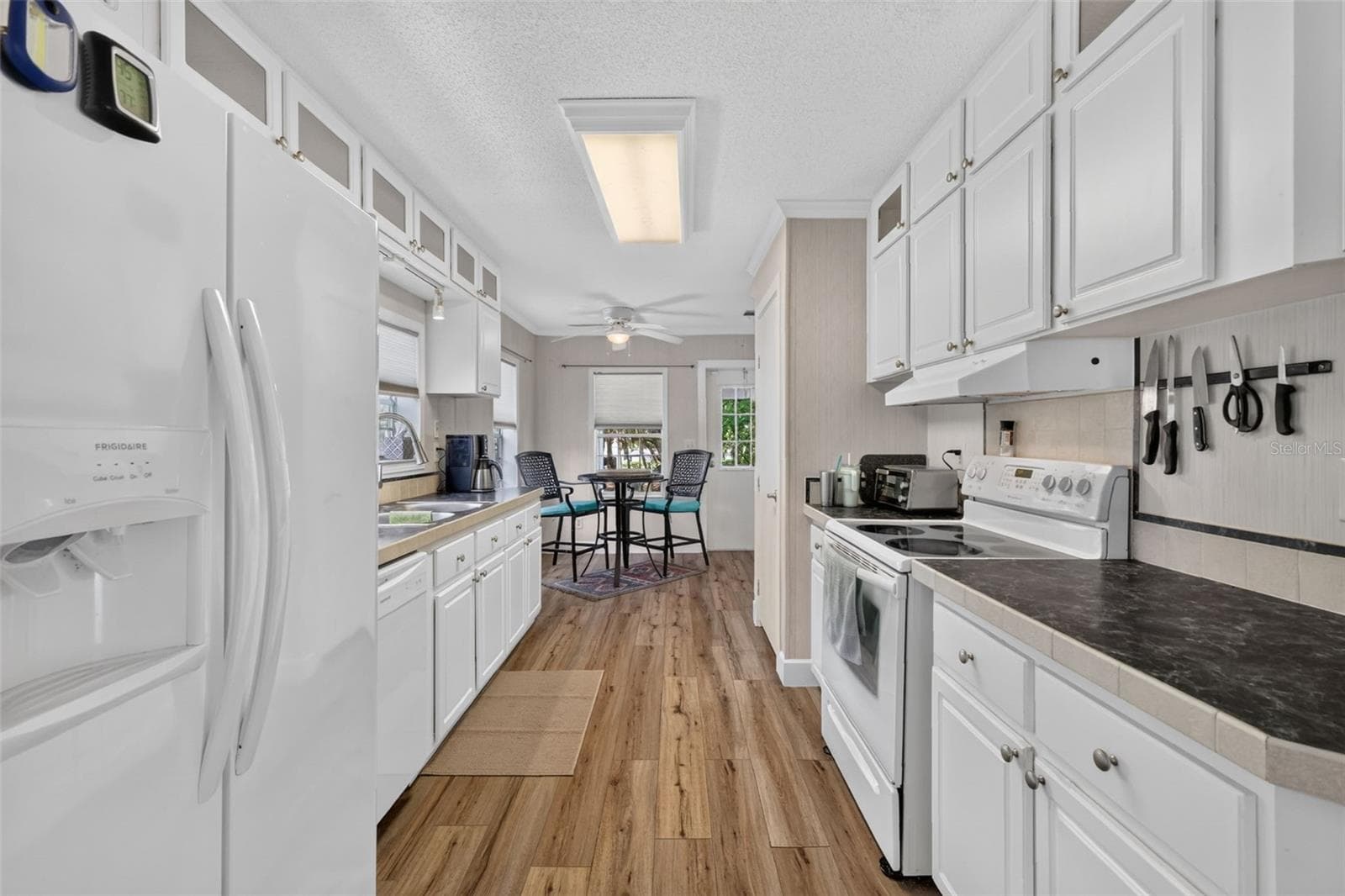 Manufactured Home at 16788 SE 69TH LN, OCKLAWAHA, photo 9 of 31