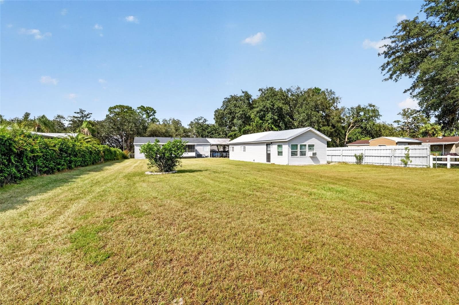 Manufactured Home at 16788 SE 69TH LN, OCKLAWAHA, photo 27 of 31