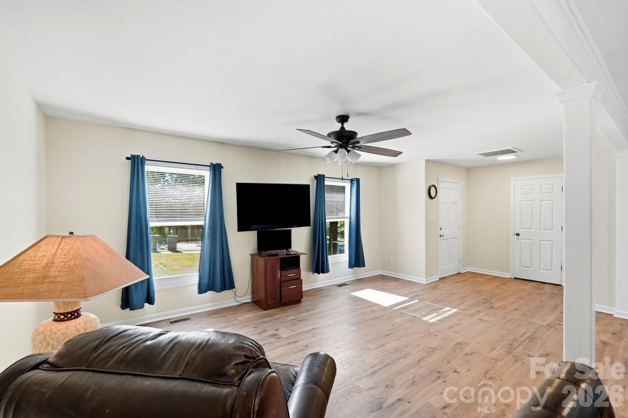 Single Family Residence at 6301 Dwightware Boulevard, Charlotte, photo 9 of 39