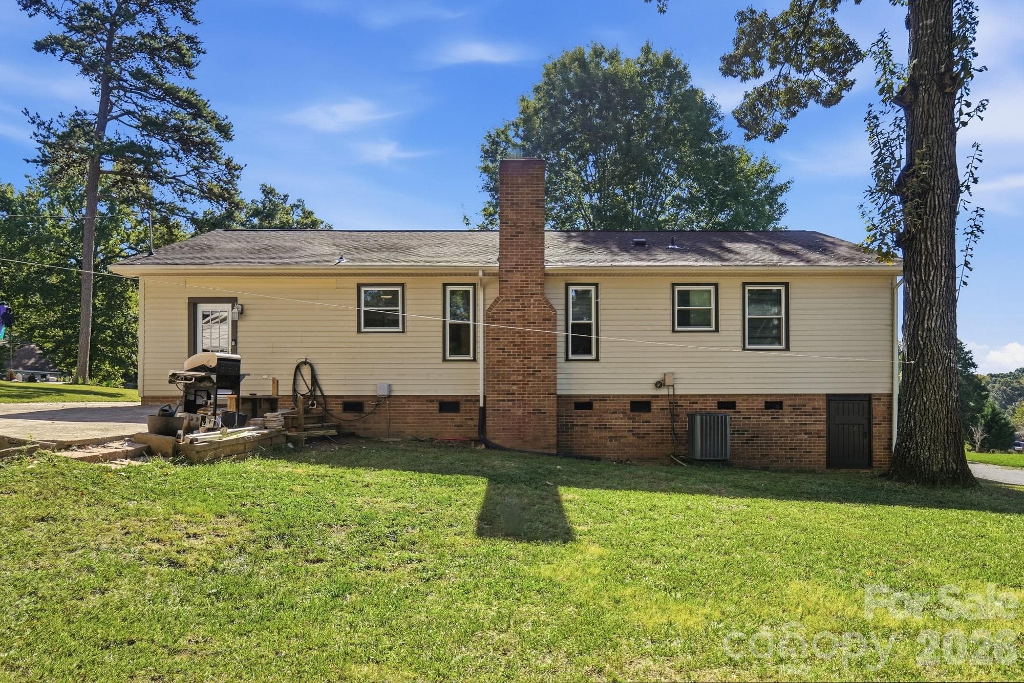 Single Family Residence at 6301 Dwightware Boulevard, Charlotte, photo 34 of 39
