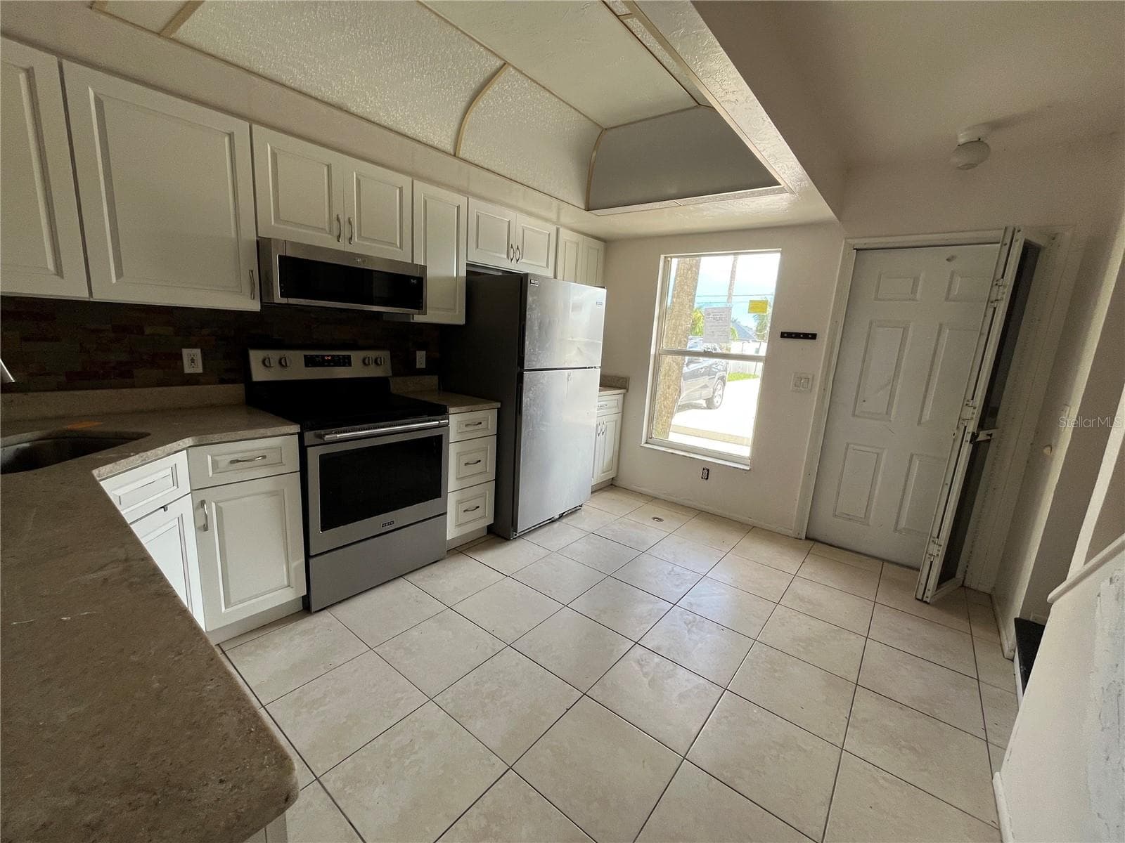 Townhouse at 26330 RAMPART BLVD #703 C, PUNTA GORDA, photo 2 of 32