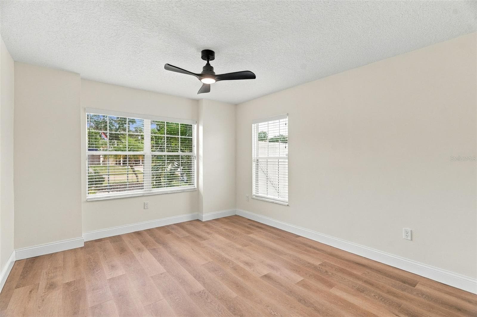 Spacious third bedroom. - 625 FOLSOM ST S, ST PETERSBURG