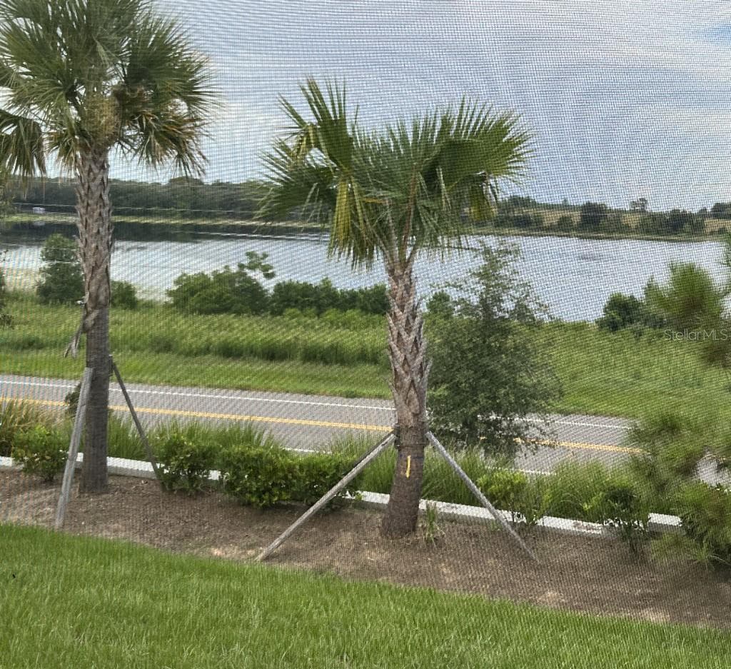 Single Family Residence at 7118 ROLLING LEAF RD, GROVELAND, photo 35 of 54