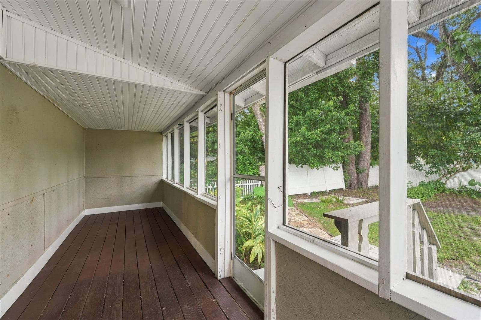 Single Family Residence at 1242 NEW YORK AVE, DUNEDIN, photo 36 of 42