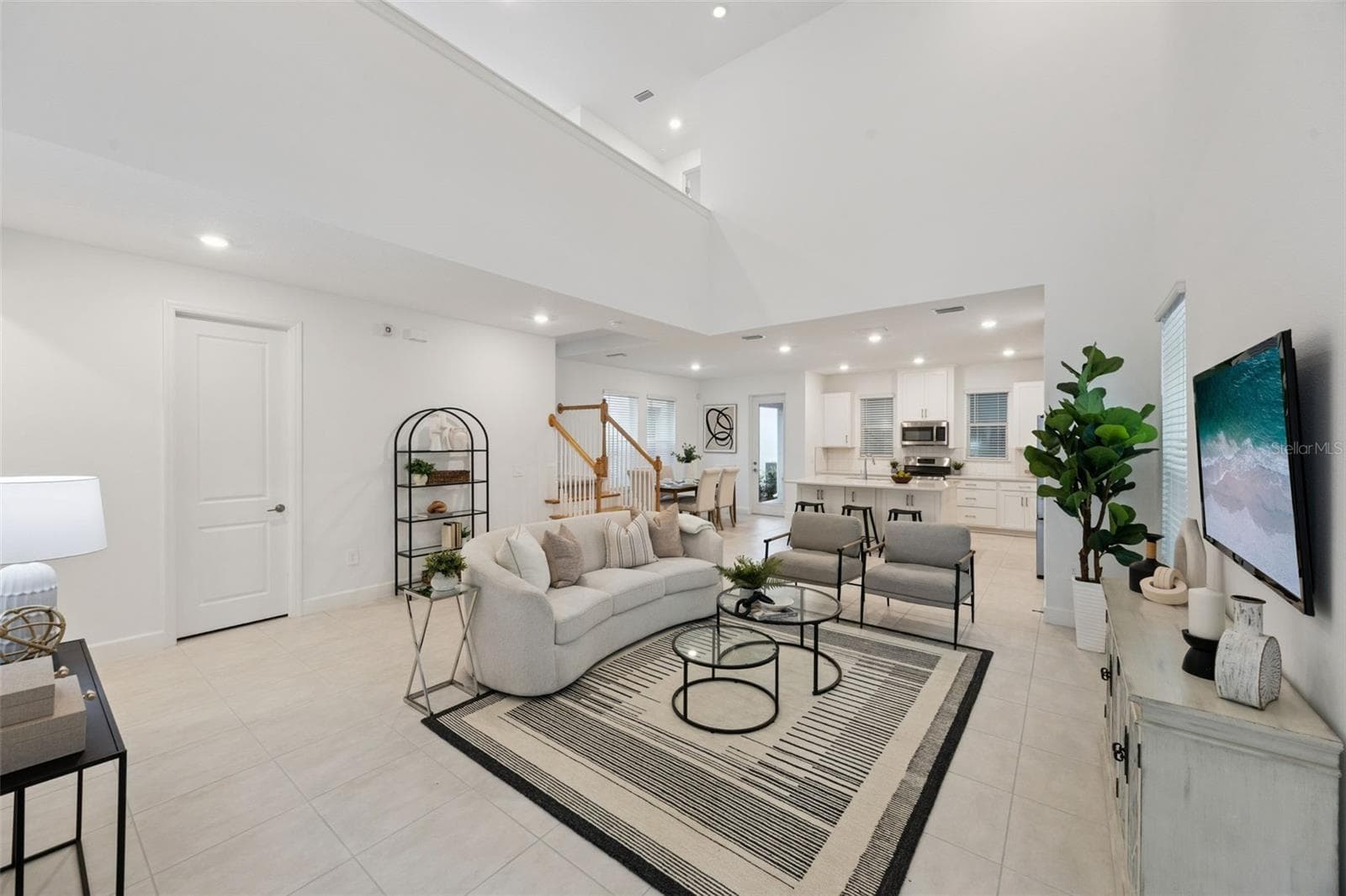Single Family Residence at 16283 HONEY HARVEST ST, WINTER GARDEN, photo 11 of 46