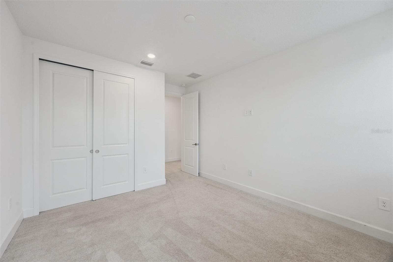 Single Family Residence at 16283 HONEY HARVEST ST, WINTER GARDEN, photo 37 of 46