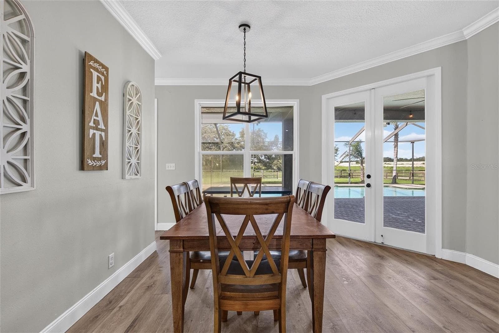 Eat-in kitchen area - 15818 MAHONEY DR, SPRING HILL