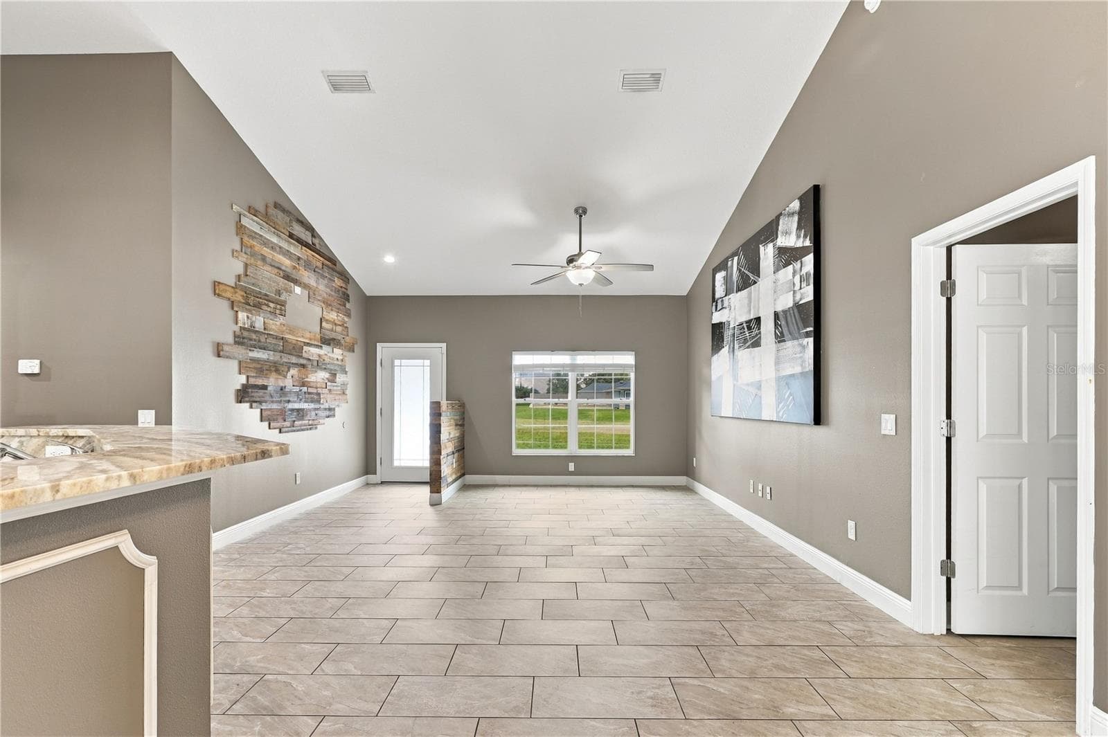 Single Family Residence at 645 MARION OAKS TRL, OCALA, photo 11 of 56